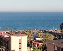 Spain Andalucía Torremolinos vacation rental compare prices direct by owner 4012597