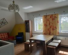 Germany Brandenburg Oranienburg vacation rental compare prices direct by owner 4729427