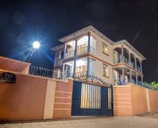 Uganda Kampala Central Region vacation rental compare prices direct by owner 11790857