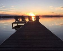 Canada Ontario Prince Edward vacation rental compare prices direct by owner 218385