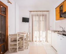 Greece Galatas Galatas vacation rental compare prices direct by owner 14150722