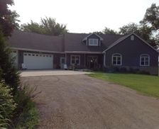 United States Wisconsin Edgerton vacation rental compare prices direct by owner 9793655