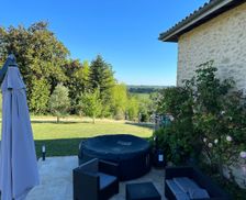 France Nouvelle-Aquitaine Casseuil vacation rental compare prices direct by owner 11562884