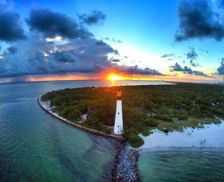 United States Florida Key Biscayne vacation rental compare prices direct by owner 1852011