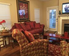 United States North Carolina Greenville vacation rental compare prices direct by owner 11403518