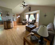 United States Michigan L'Anse vacation rental compare prices direct by owner 1138048