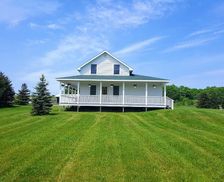 United States Michigan Pellston vacation rental compare prices direct by owner 182186