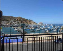 United States California Avalon vacation rental compare prices direct by owner 15567433