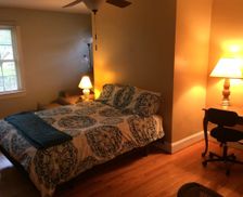 United States North Carolina Greenville vacation rental compare prices direct by owner 329088