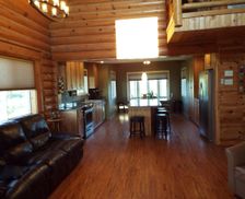 United States Wisconsin Mauston vacation rental compare prices direct by owner 1157493