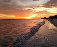 United States Florida Fort Myers Beach vacation rental compare prices direct by owner 835934