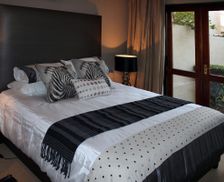 South Africa Gauteng Sandton vacation rental compare prices direct by owner 7087584