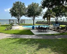 United States Texas Seabrook vacation rental compare prices direct by owner 24989826