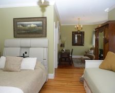 United States Massachusetts Springfield vacation rental compare prices direct by owner 628524