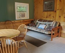 United States Maine Canaan vacation rental compare prices direct by owner 1387386