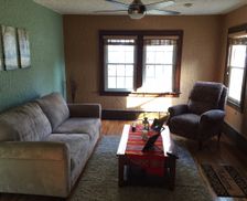 United States Illinois DeKalb vacation rental compare prices direct by owner 1072623