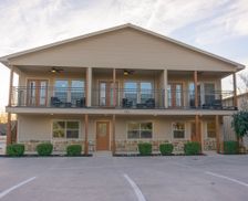 United States Texas Roanoke vacation rental compare prices direct by owner 1359141