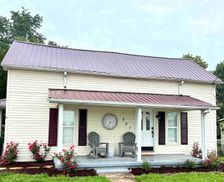United States Kentucky Cave City vacation rental compare prices direct by owner 27596932