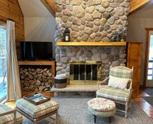 United States Wisconsin Wild Rose vacation rental compare prices direct by owner 25917422