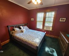 United States New York Elmira vacation rental compare prices direct by owner 27500932