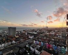 United Kingdom England Brighton and Hove vacation rental compare prices direct by owner 5514618