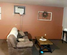 United States South Dakota Aberdeen vacation rental compare prices direct by owner 29987938