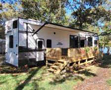 United States Alabama Lincoln vacation rental compare prices direct by owner 25910621