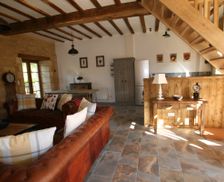 France Nouvelle-Aquitaine Saint-Sulpice-d'Excideuil vacation rental compare prices direct by owner 21578953