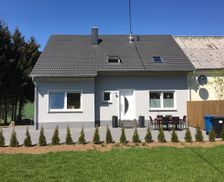 Germany Rheinland-Pfalz Büdesheim vacation rental compare prices direct by owner 30042476