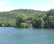 United States New York Ticonderoga vacation rental compare prices direct by owner 910139