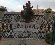 Italy Basilicata Matera vacation rental compare prices direct by owner 7085067