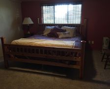 United States Washington Longview vacation rental compare prices direct by owner 952832