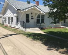 United States Wyoming Cody vacation rental compare prices direct by owner 11408927