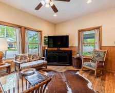 United States Colorado Oak Creek vacation rental compare prices direct by owner 13245899