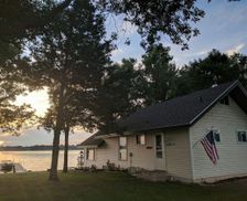 United States Minnesota Lindstrom vacation rental compare prices direct by owner 189143