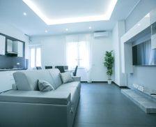 Italy Campania Napoli vacation rental compare prices direct by owner 25267752