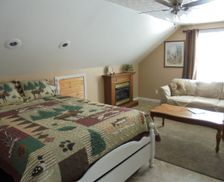 United States West Virginia Moatsville vacation rental compare prices direct by owner 25208283