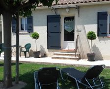 France Provence-Alpes-Côte d'Azur Lamanon vacation rental compare prices direct by owner 11614475