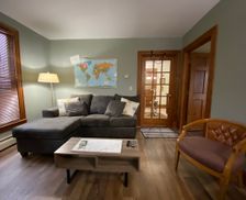 United States New York Lockport vacation rental compare prices direct by owner 1303410