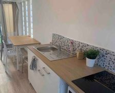 France Provence-Alpes-Côte d'Azur Marseille vacation rental compare prices direct by owner 29955743