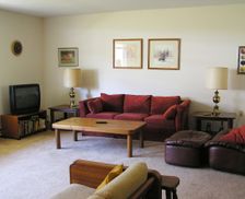 United States Virginia Mount Jackson vacation rental compare prices direct by owner 784299