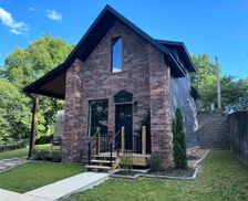 United States Arkansas Siloam Springs vacation rental compare prices direct by owner 24252444
