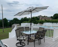 United States Connecticut East Hampton vacation rental compare prices direct by owner 2114227