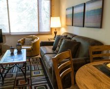 United States California Truckee vacation rental compare prices direct by owner 11538838