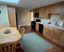 United States Illinois Marengo vacation rental compare prices direct by owner 28268172