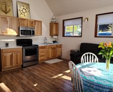 United States Oregon Newport vacation rental compare prices direct by owner 2465312