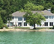 United States Michigan Beulah vacation rental compare prices direct by owner 2124644