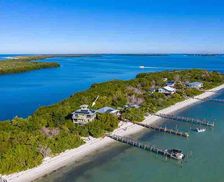 United States Florida Cayo Costa vacation rental compare prices direct by owner 10538053