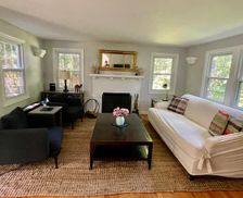 United States New York Chappaqua vacation rental compare prices direct by owner 1128184