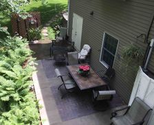United States Iowa Iowa City vacation rental compare prices direct by owner 1118800